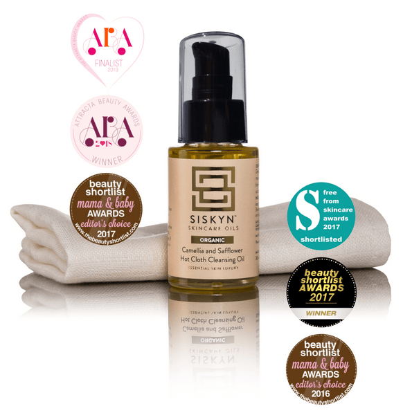 Award winning Camellia & Safflower Hot Cloth Cleansing Oil 30ml